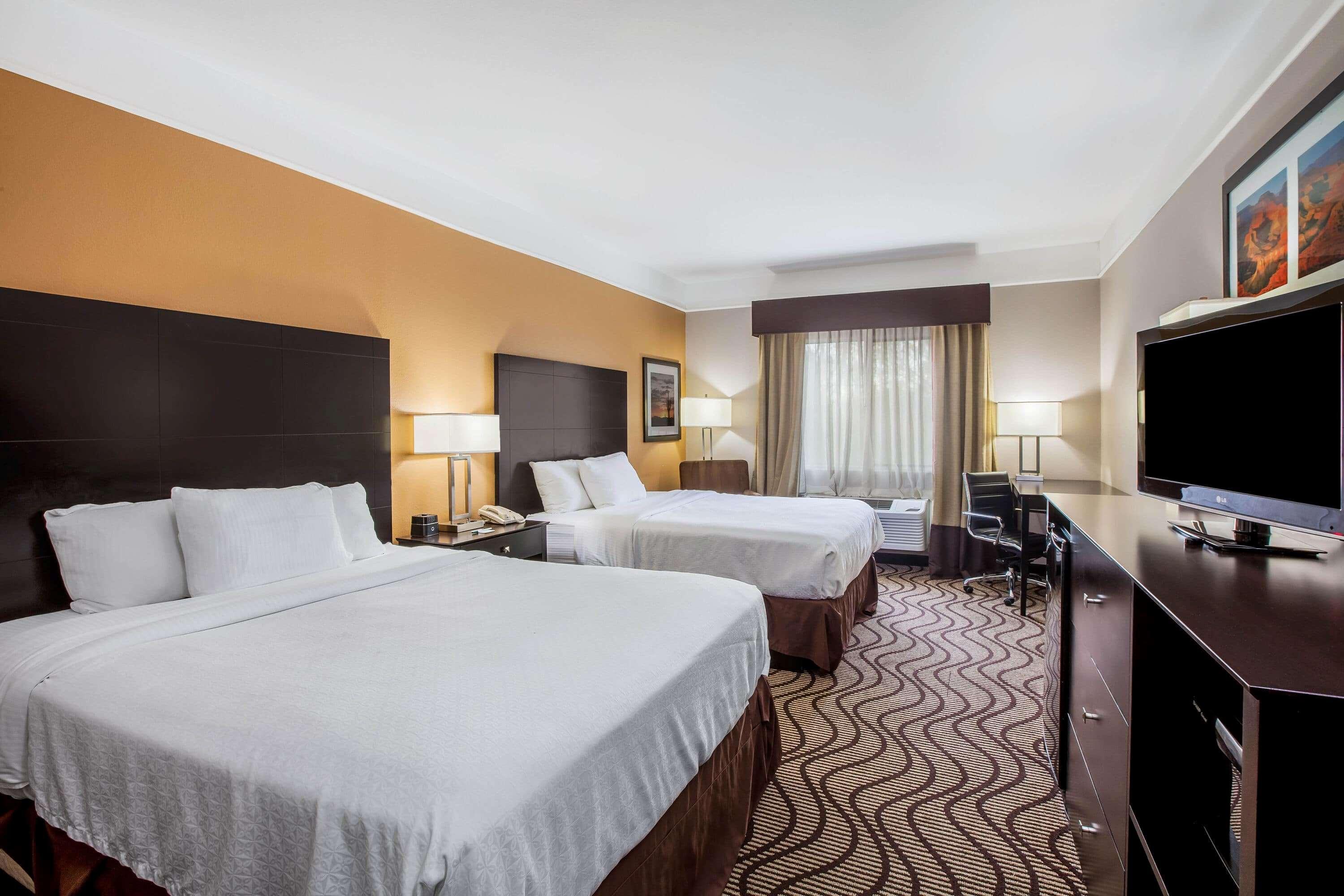 Hotel La Quinta By Wyndham Pasadena Extérieur photo