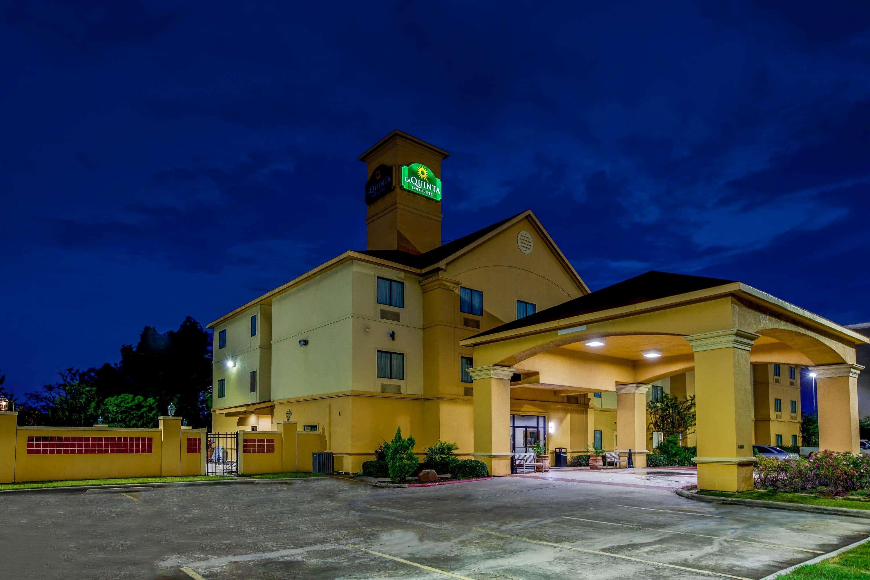 Hotel La Quinta By Wyndham Pasadena Extérieur photo