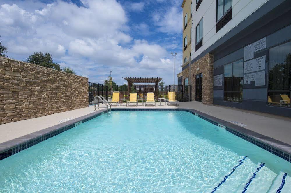 Hotel La Quinta By Wyndham Pasadena Extérieur photo