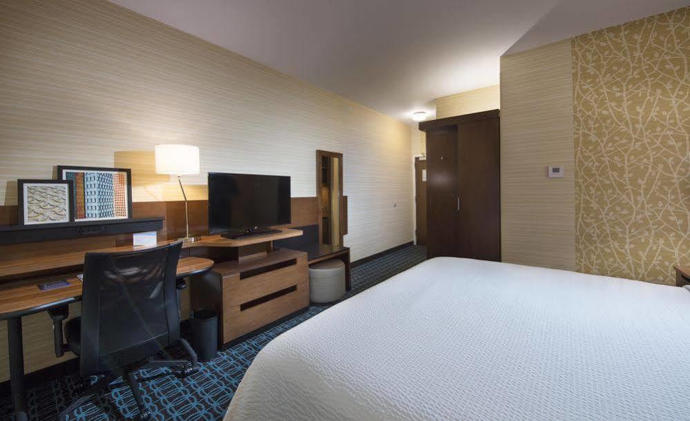 Hotel La Quinta By Wyndham Pasadena Extérieur photo
