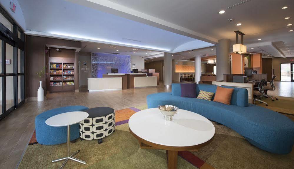 Hotel La Quinta By Wyndham Pasadena Extérieur photo